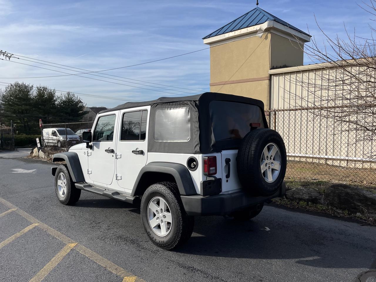 2014 Jeep Wrangler Unlimited Sport photo 67