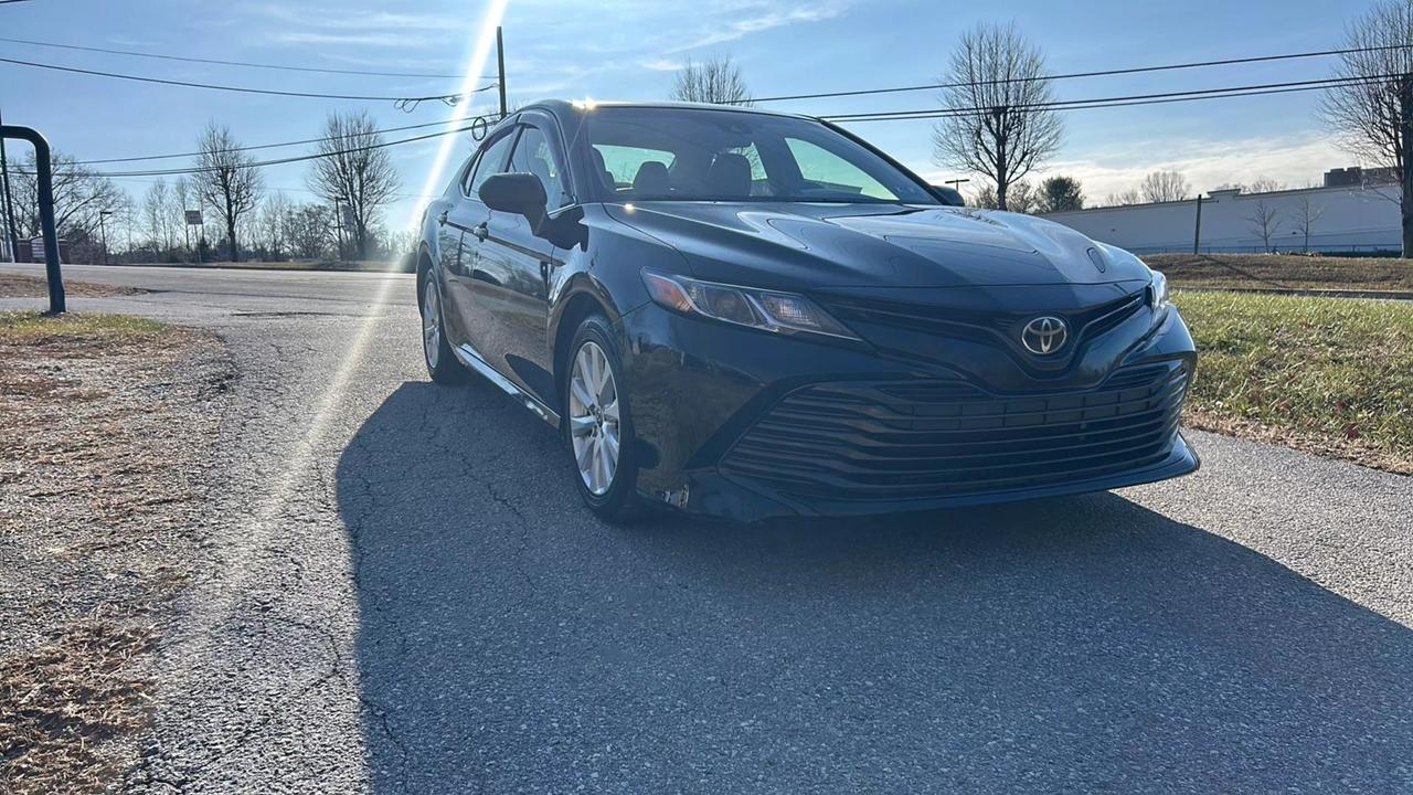 2018 Toyota Camry LE photo 43