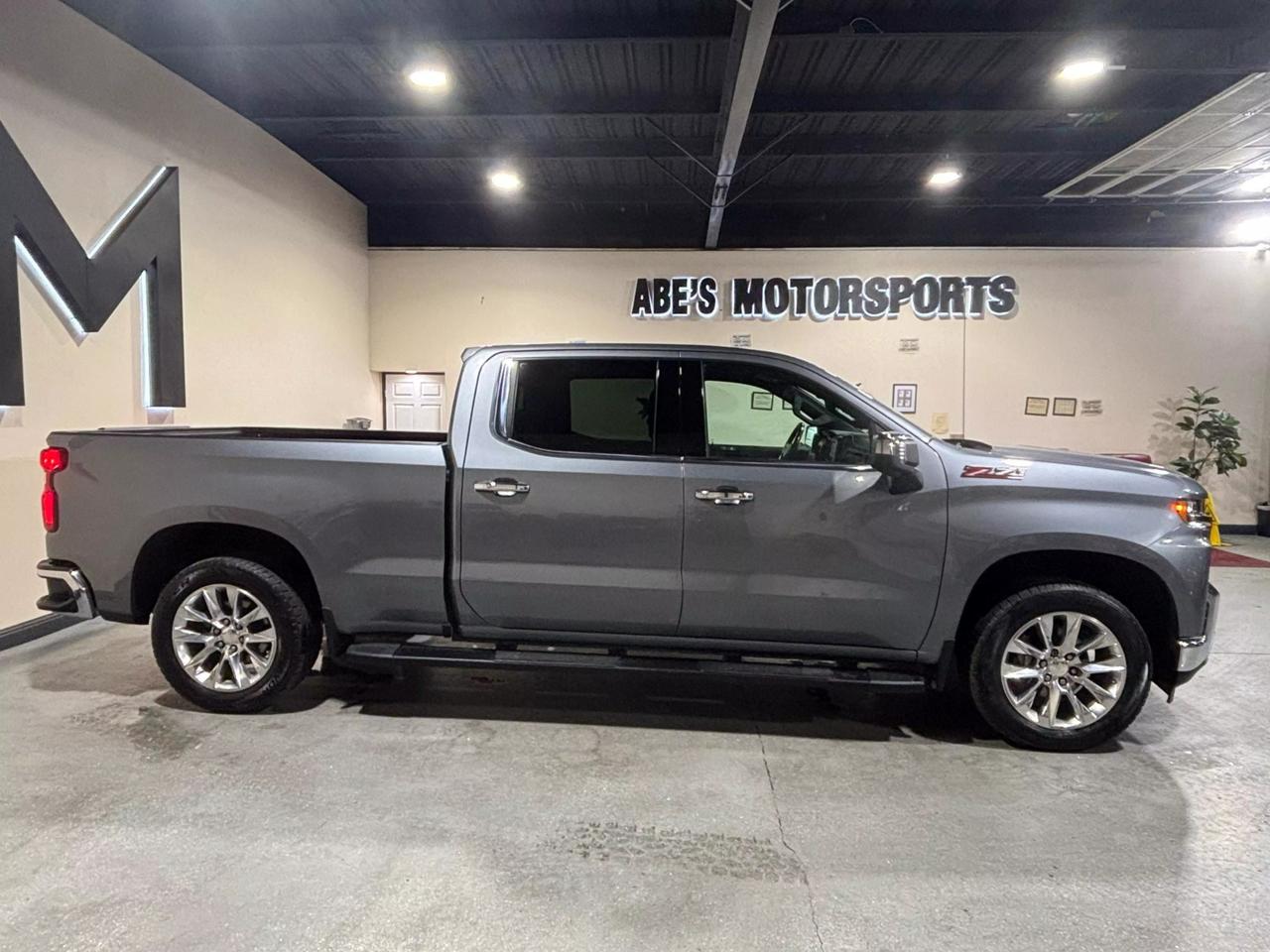 2019 Chevrolet Silverado 1500 LTZ photo 4