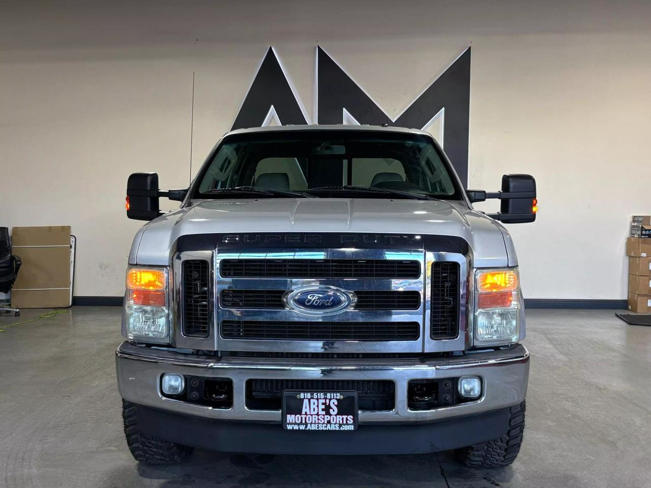 2008 Ford F-250 Super Duty Lariat photo 2