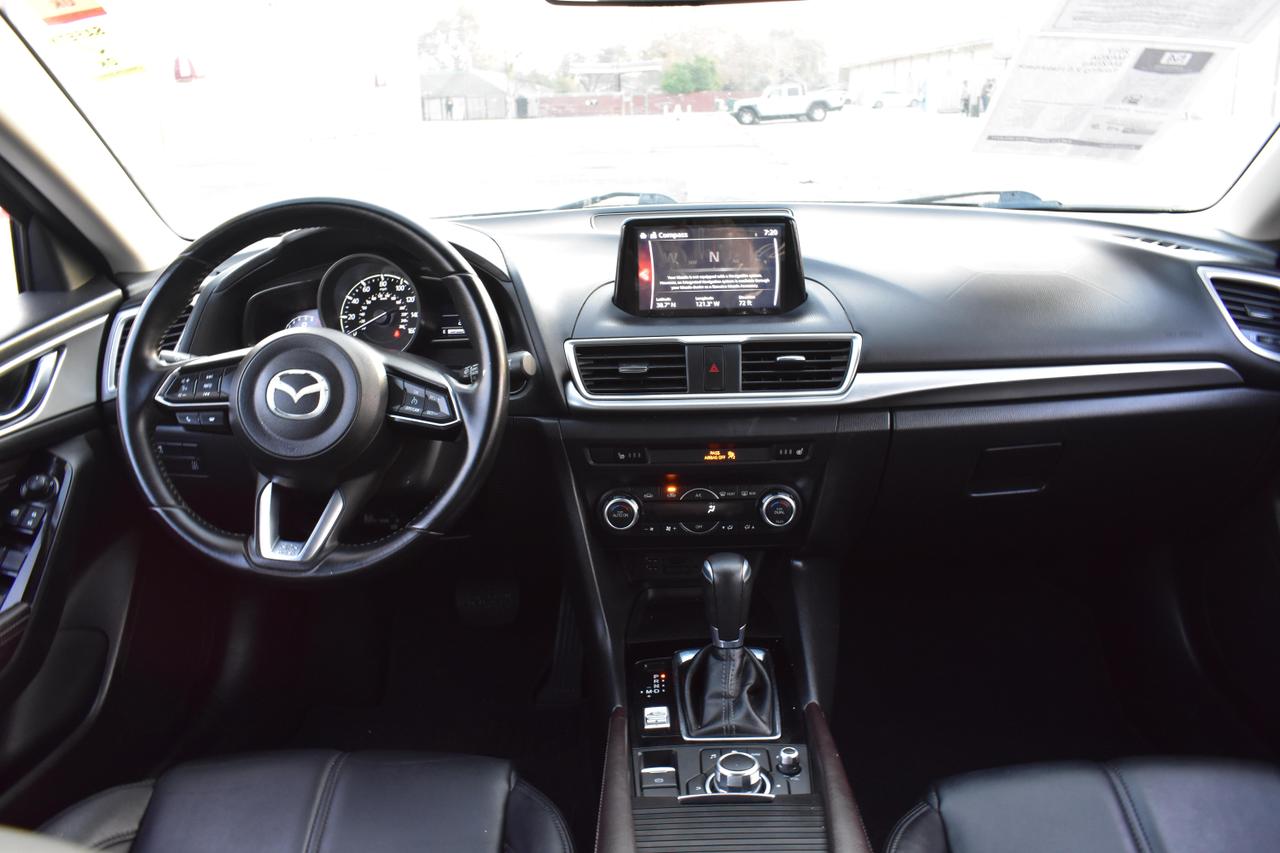 2017 Mazda Mazda3 Touring photo 43