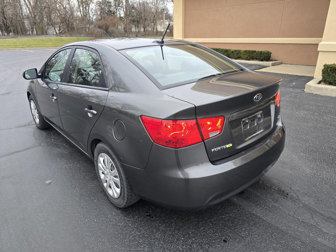 2013 Kia Forte EX photo 27