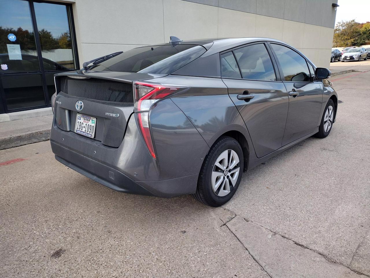 2018 Toyota Prius Two photo 13