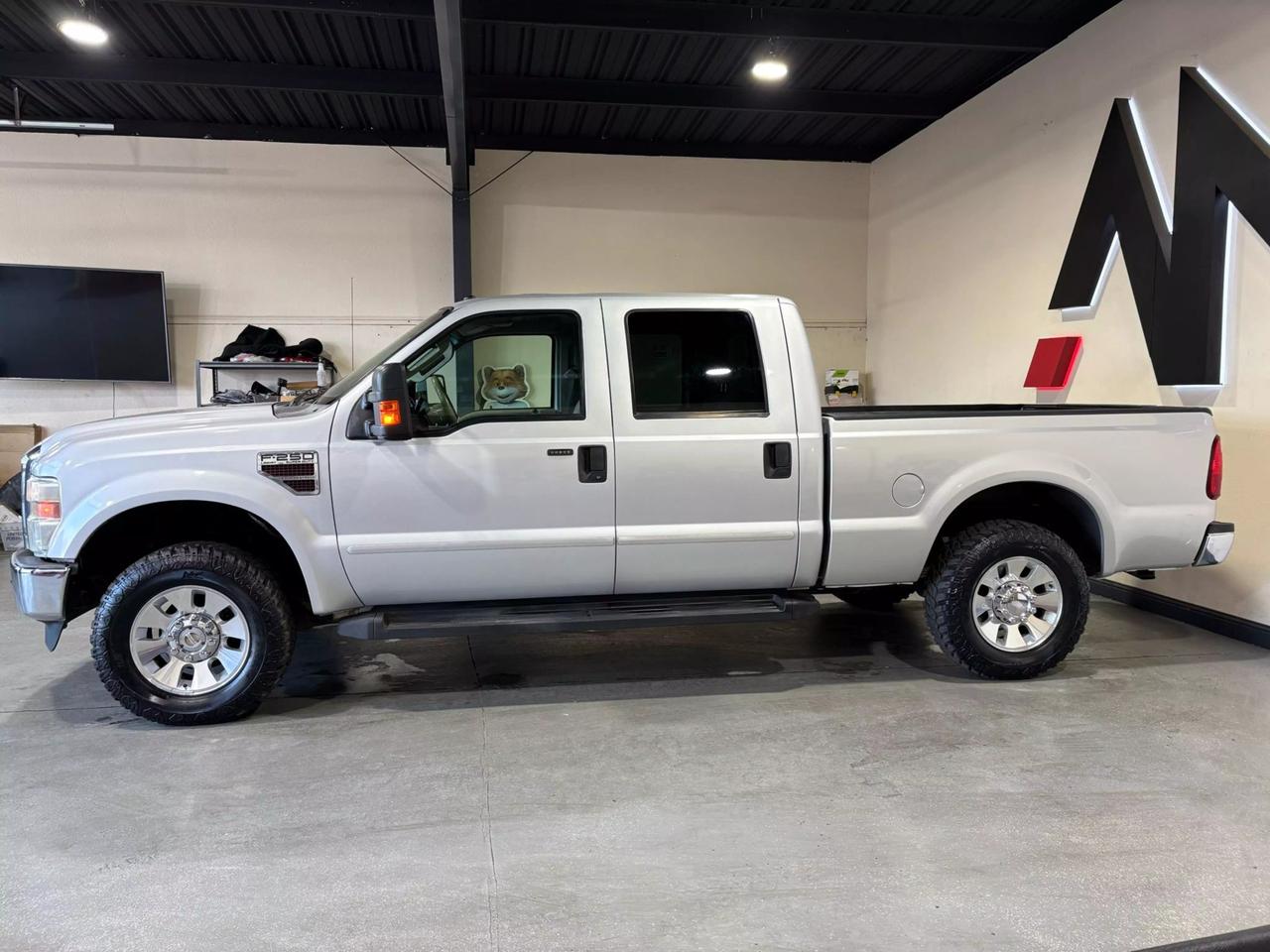 2008 Ford F-250 Super Duty Lariat photo 8