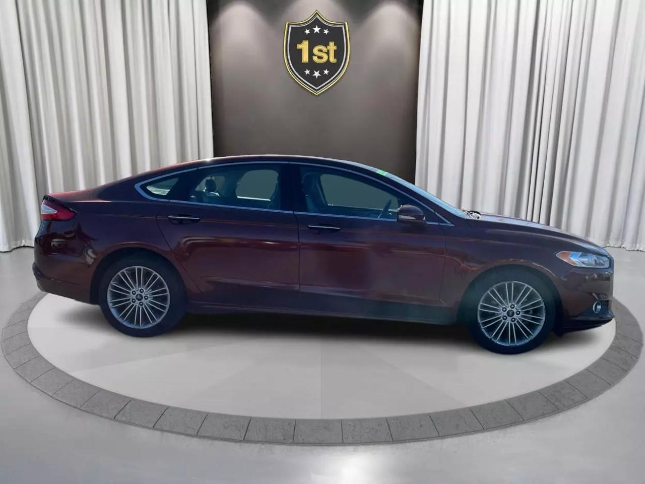 2016 Ford Fusion SE photo 5