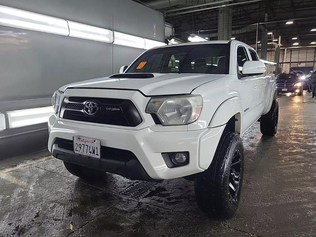 Toyota Tacoma's photo