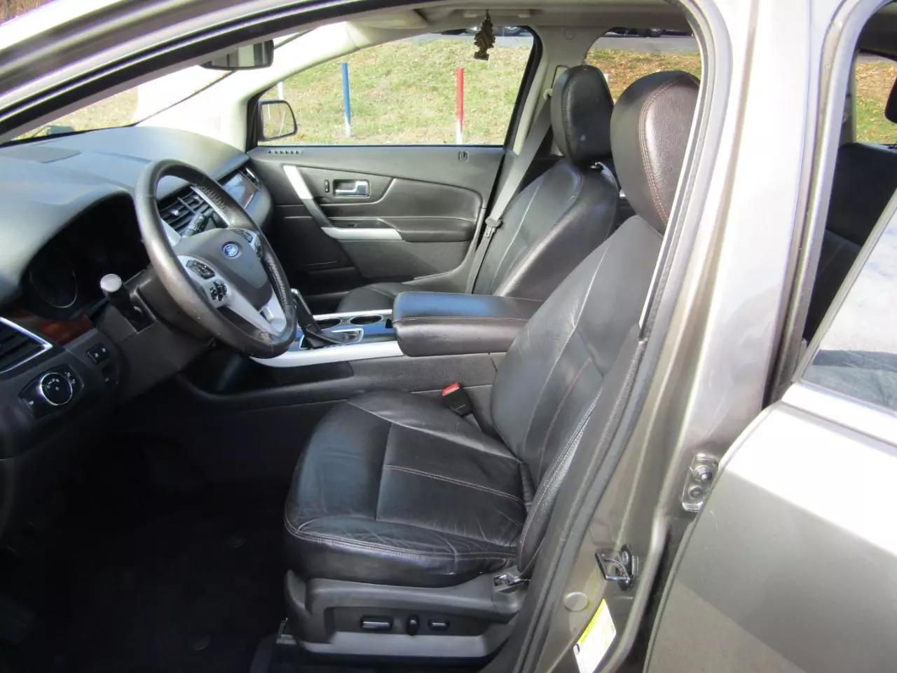 2014 Ford Edge Limited photo 8