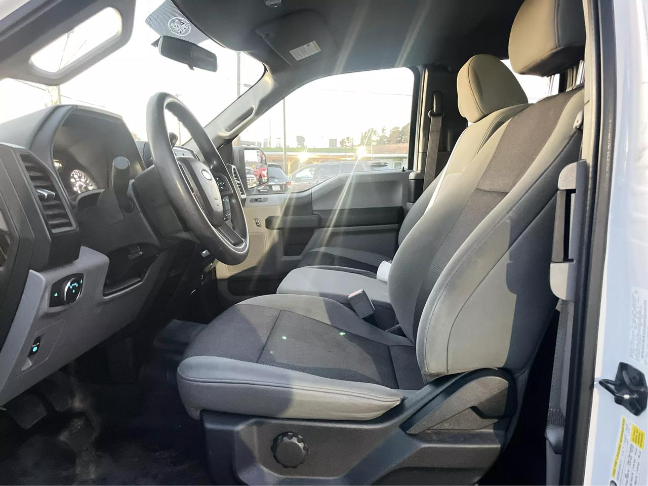 2018 Ford F-150 XL photo 17