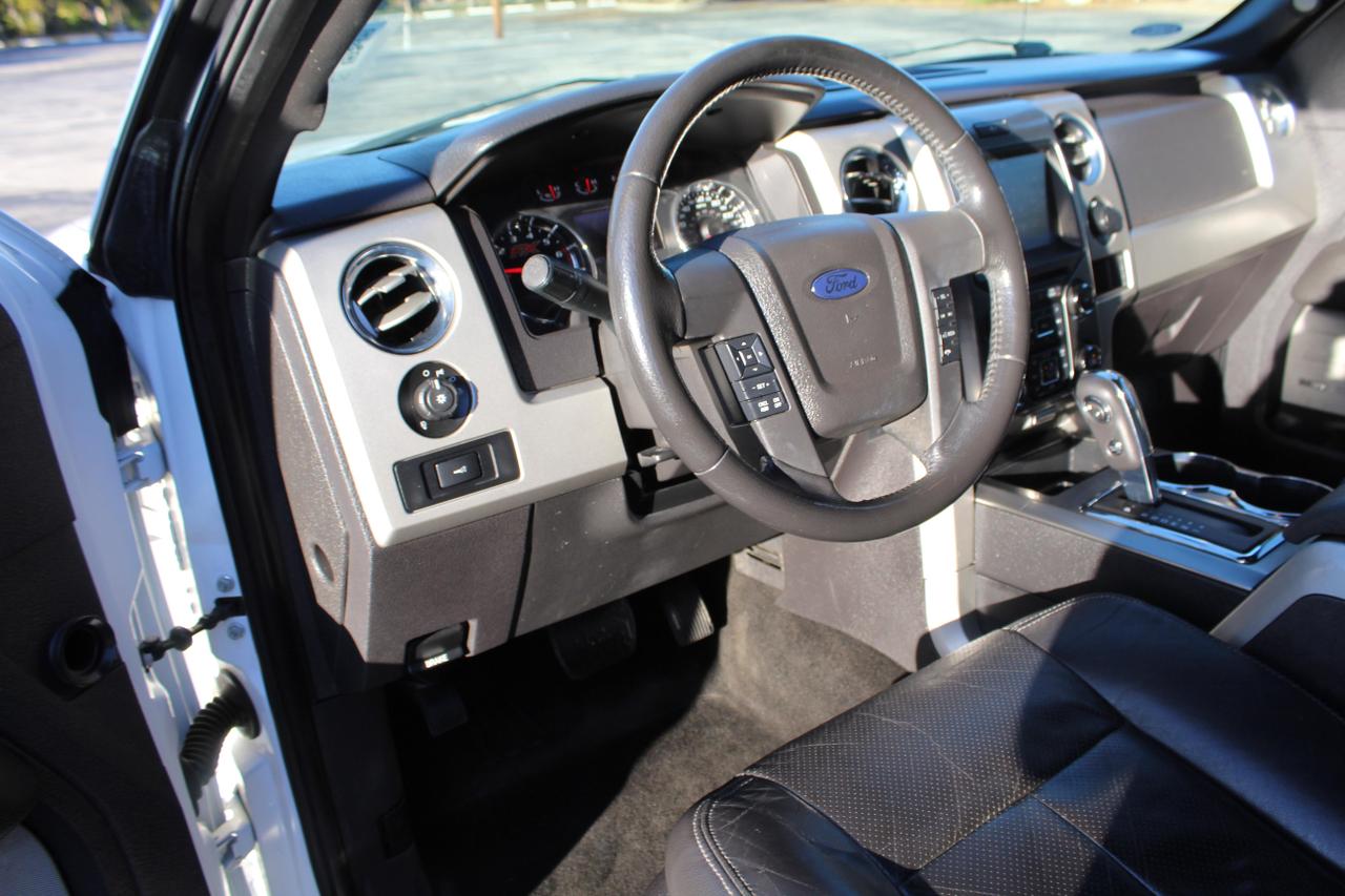 2013 Ford F-150 FX2 photo 23