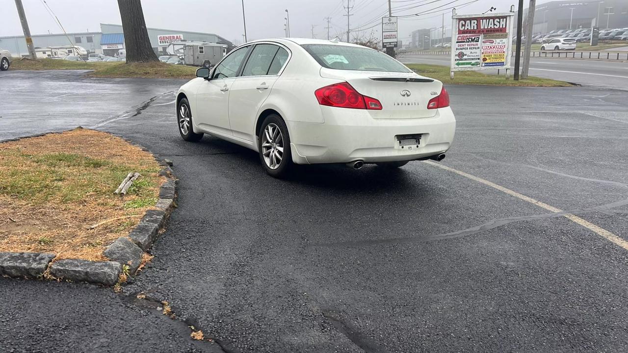 2008 INFINITI G 35 photo 21