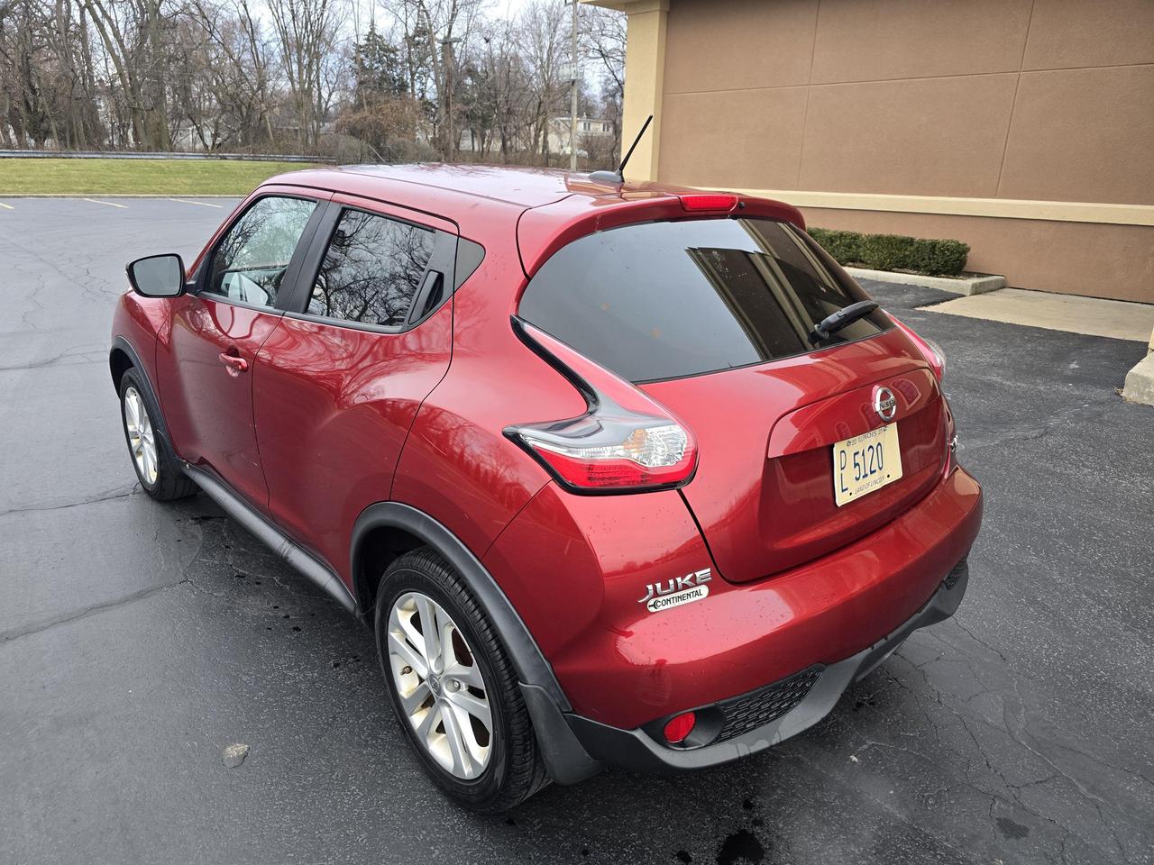 2015 Nissan JUKE SV photo 11