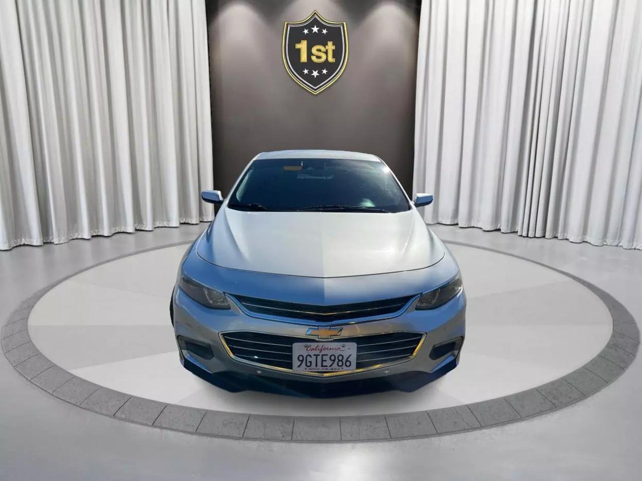 2016 Chevrolet Malibu 2LZ Premier photo 3