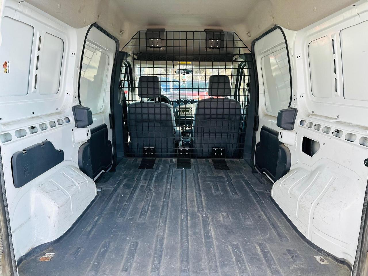 2013 Ford Transit Connect XLT photo 15