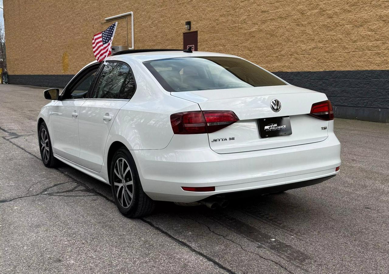 2017 Volkswagen Jetta SE photo 5