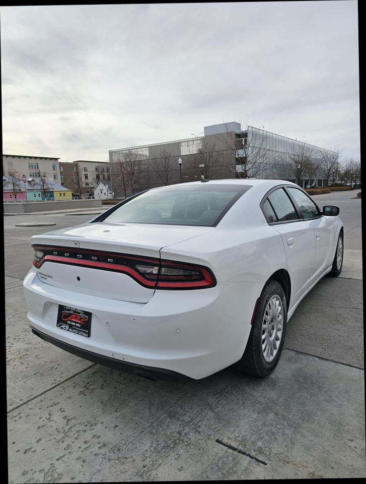 2018 Dodge Charger null photo 13