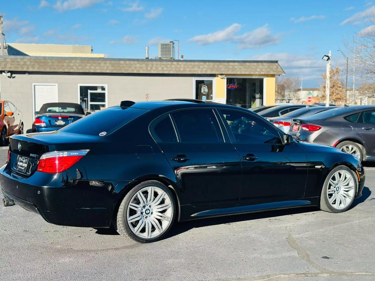 2008 BMW 5 Series 550i photo 3