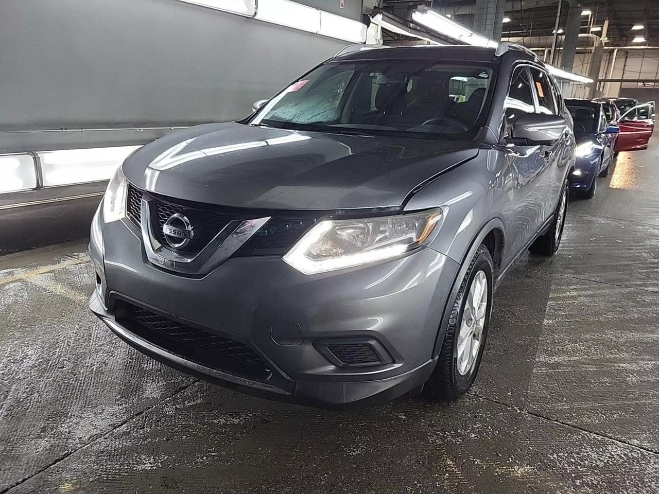 Nissan Rogue's photo