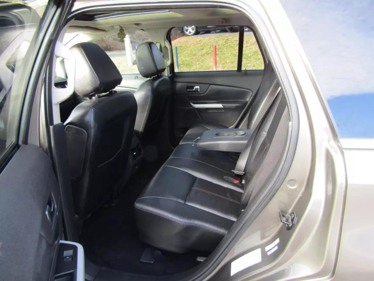 2014 Ford Edge Limited photo 12