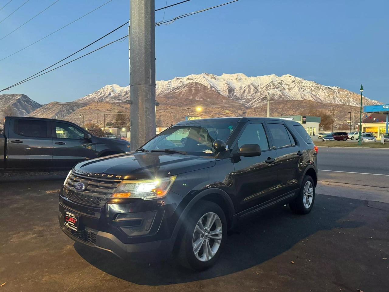 2018 Ford Explorer null photo 5