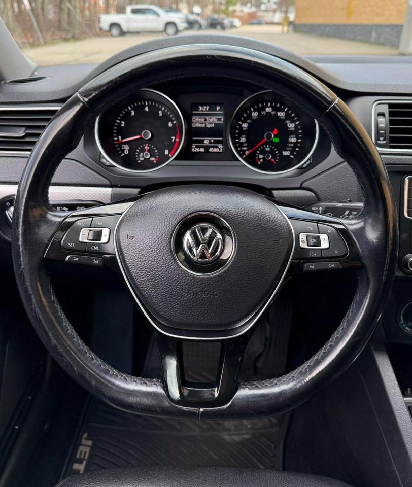 2017 Volkswagen Jetta SE photo 47