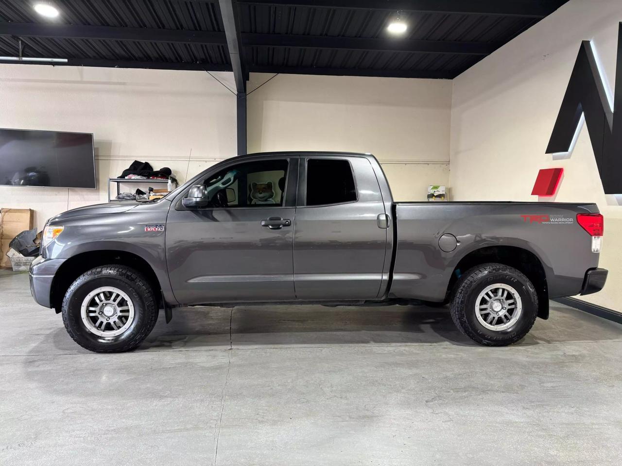 2013 Toyota Tundra Tundra Grade photo 8