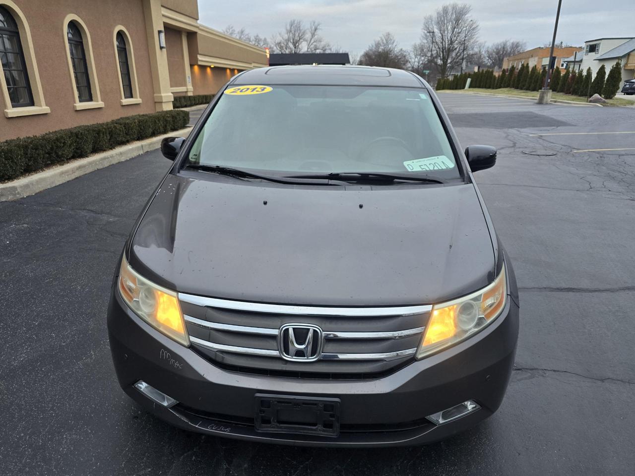 2013 Honda Odyssey Touring photo 7