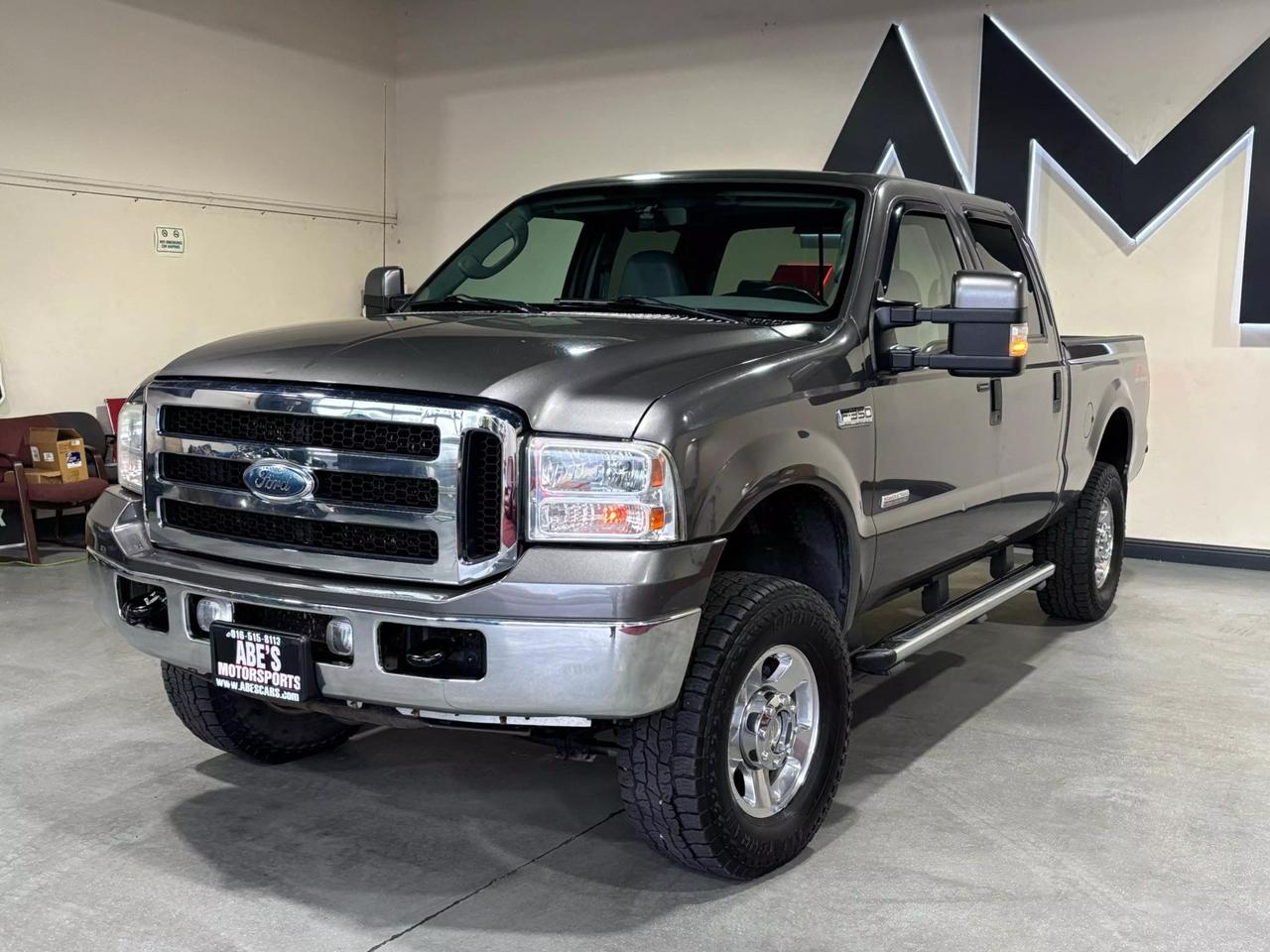 Ford F-350 Super Duty's photo