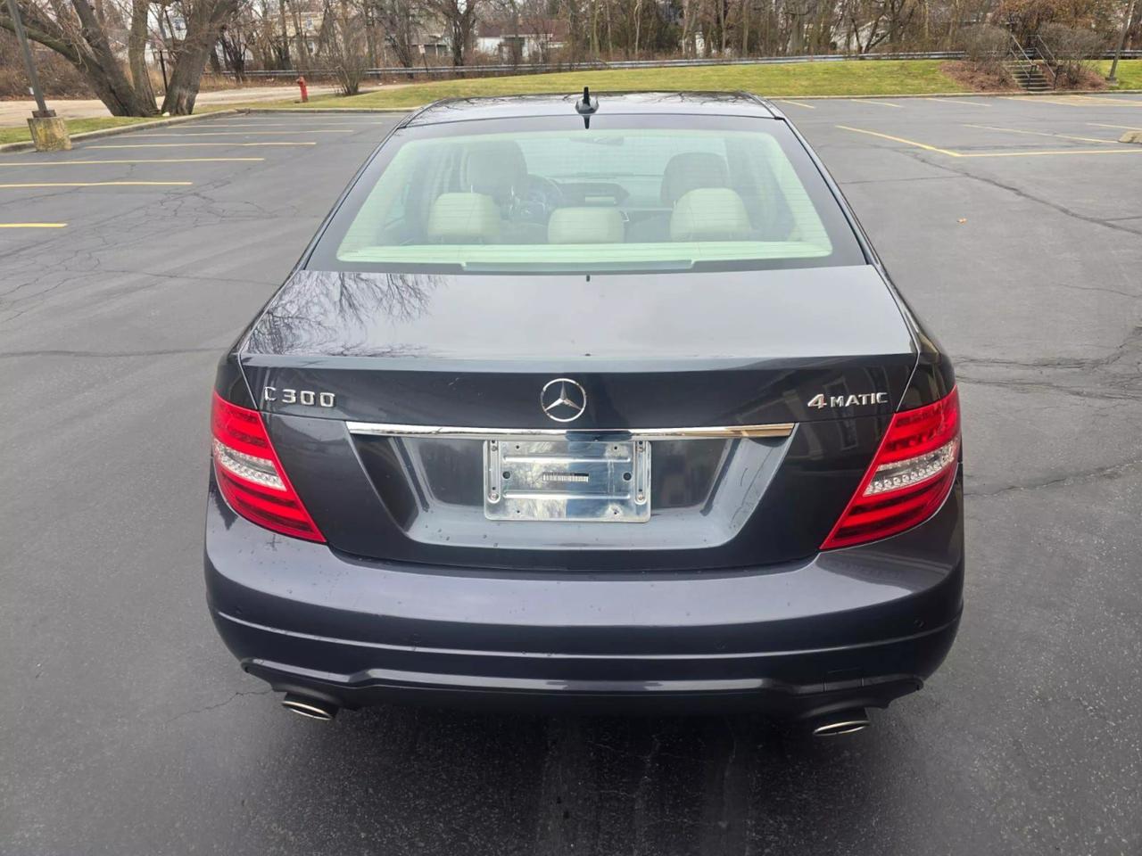 2014 Mercedes-Benz C-Class null photo 35