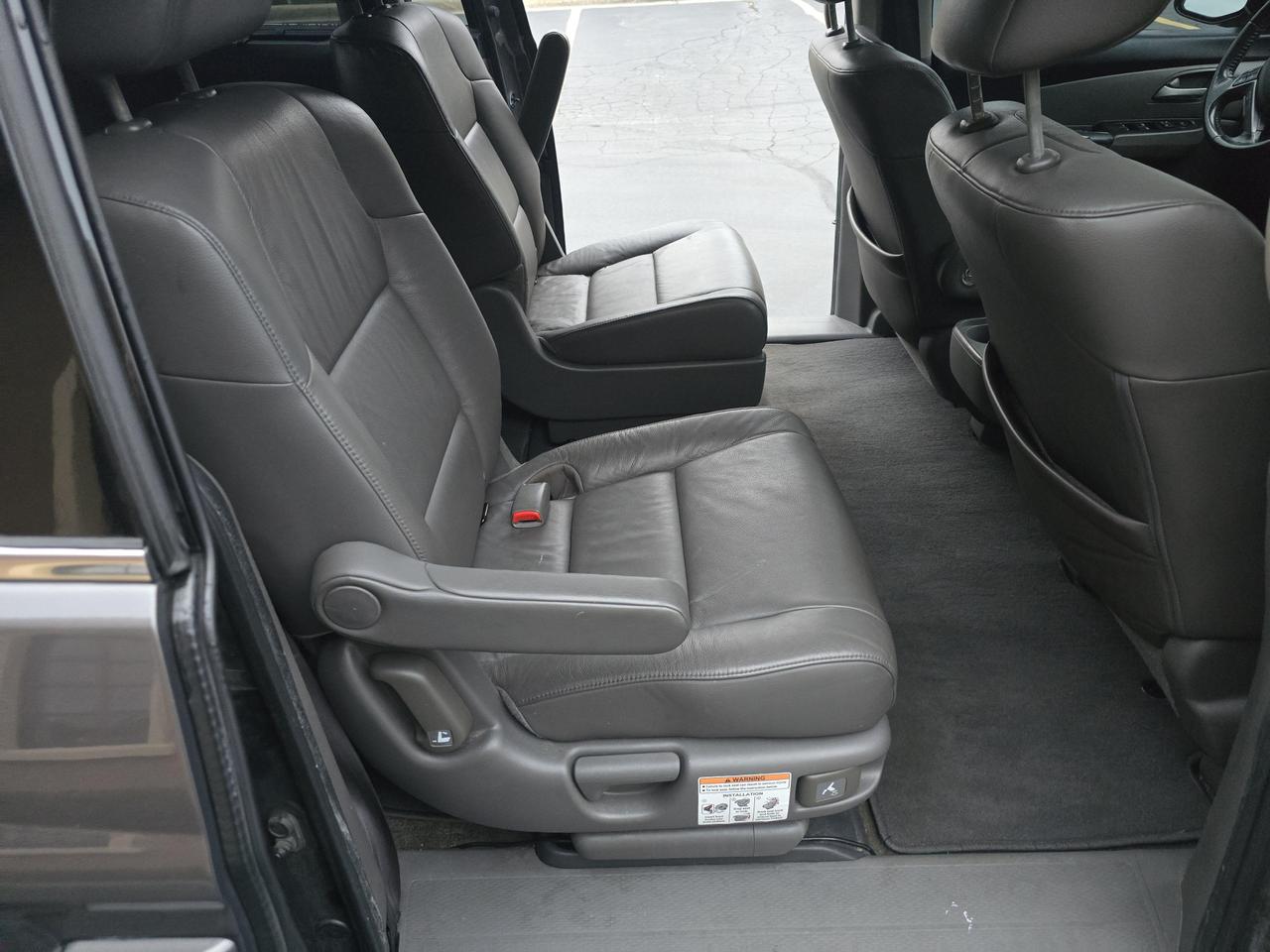 2013 Honda Odyssey Touring photo 43