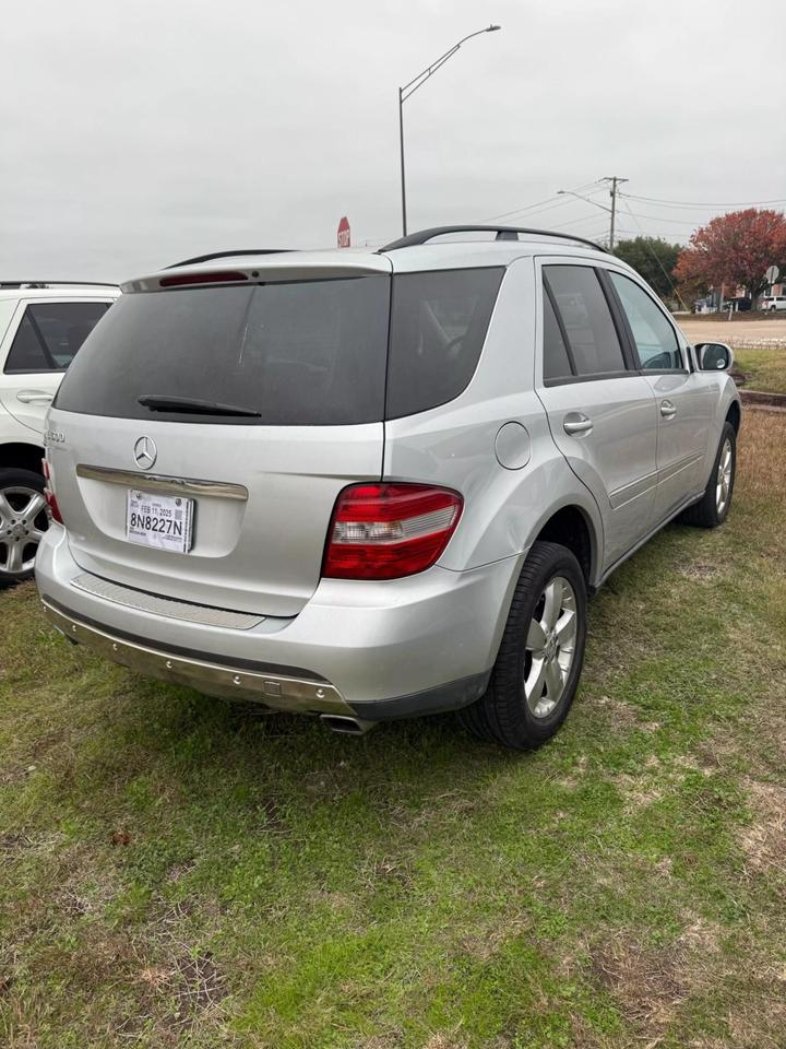 2006 Mercedes-Benz M-Class ML500 photo 3