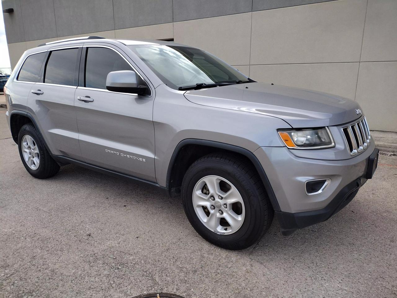 2015 Jeep Grand Cherokee Laredo E photo 17