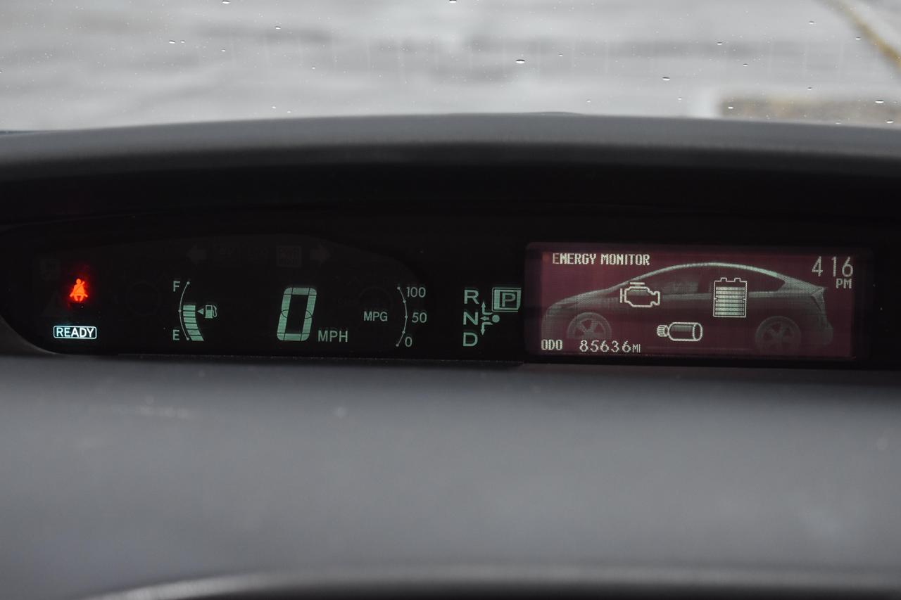 2015 Toyota Prius Two photo 55