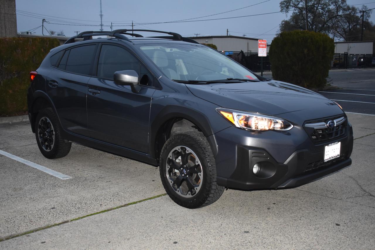 Subaru Crosstrek's photo