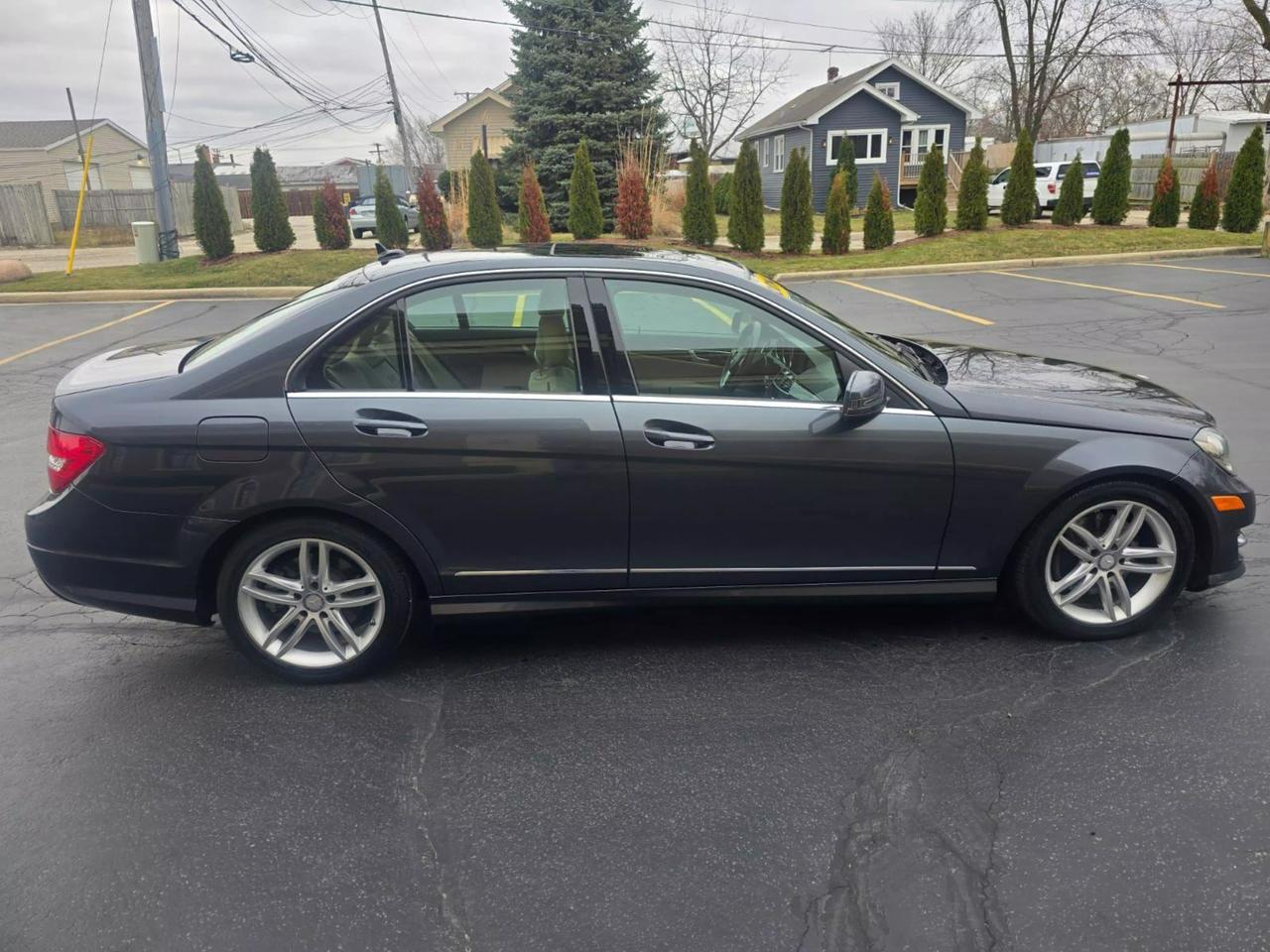 2014 Mercedes-Benz C-Class null photo 15