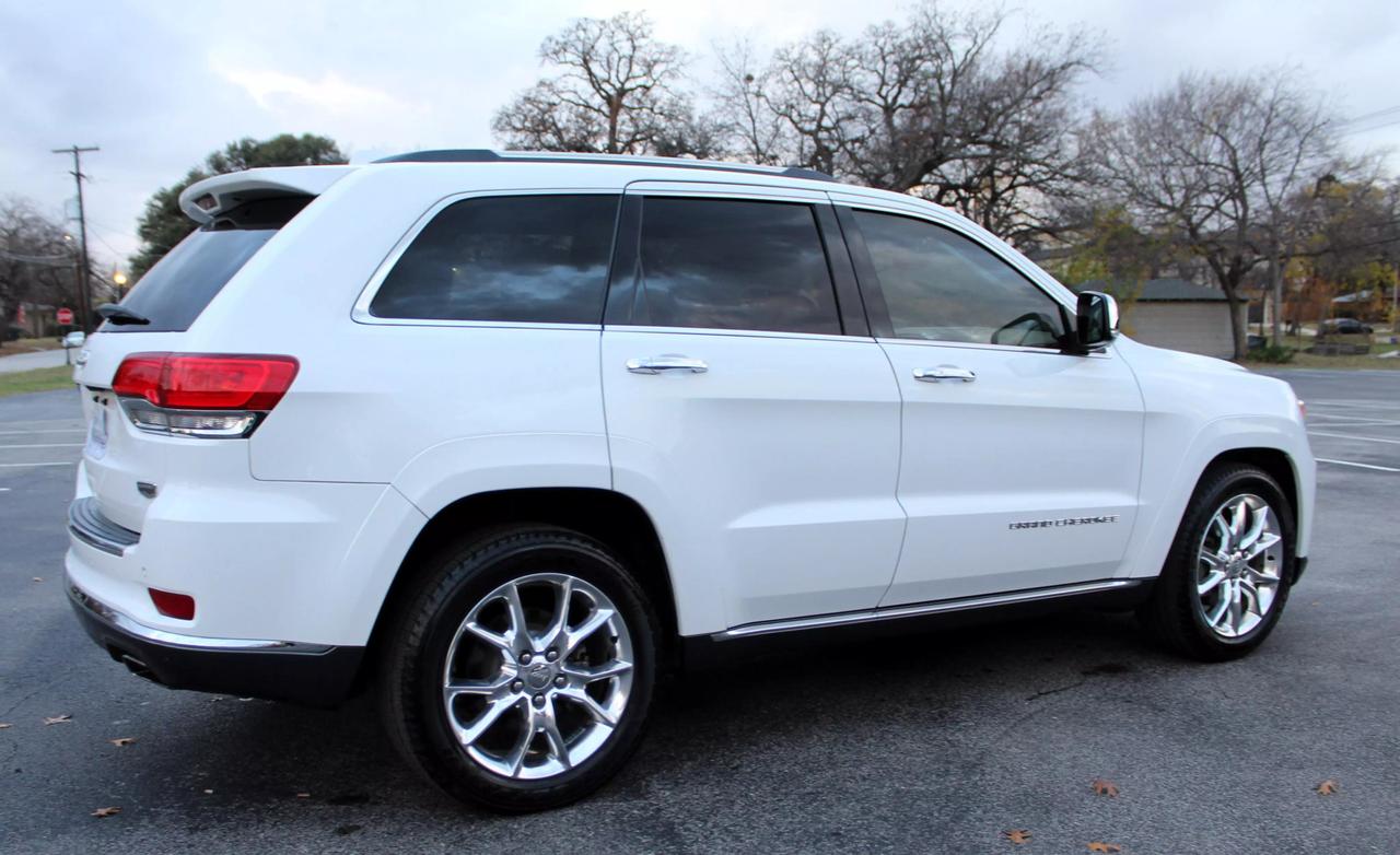 2015 Jeep Grand Cherokee Summit photo 11