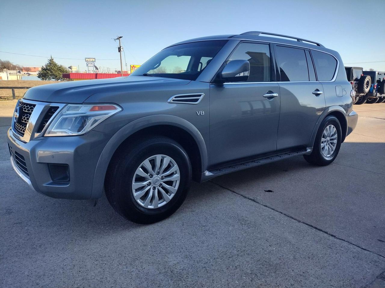 2017 Nissan Armada SV photo 7