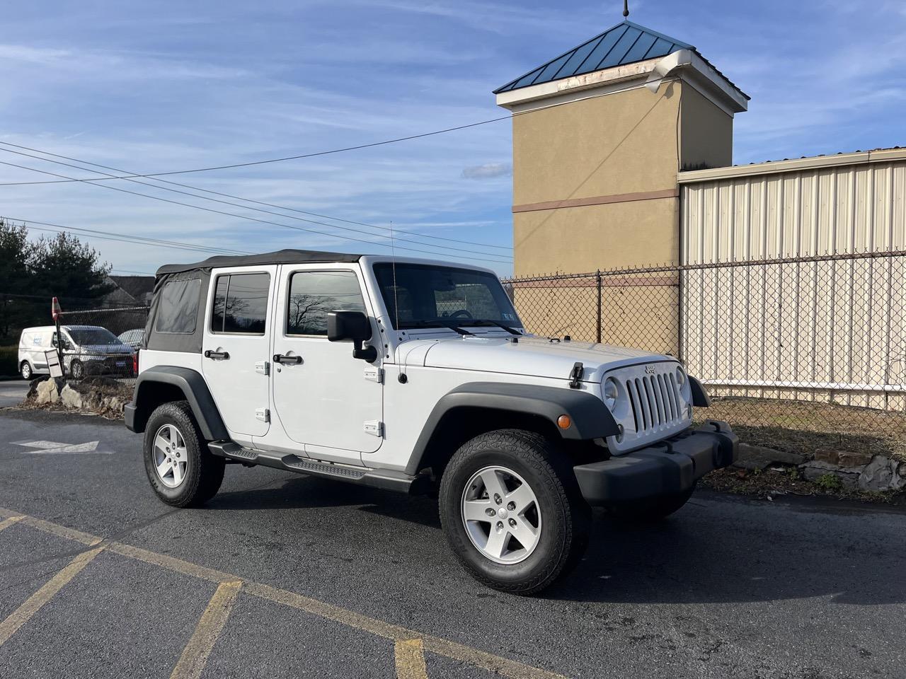 Jeep Wrangler Unlimited's photo