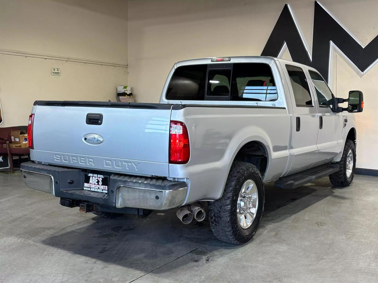 2008 Ford F-250 Super Duty Lariat photo 5