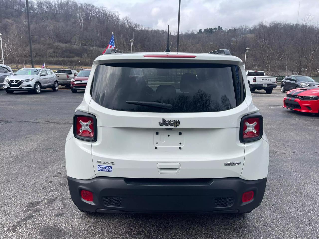 2021 Jeep Renegade Latitude photo 7