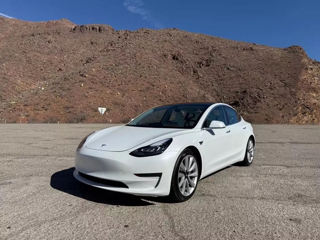 Used 2018 Tesla Model 3 Base with VIN 5YJ3E1EBXJF097967 for sale in El Paso, TX