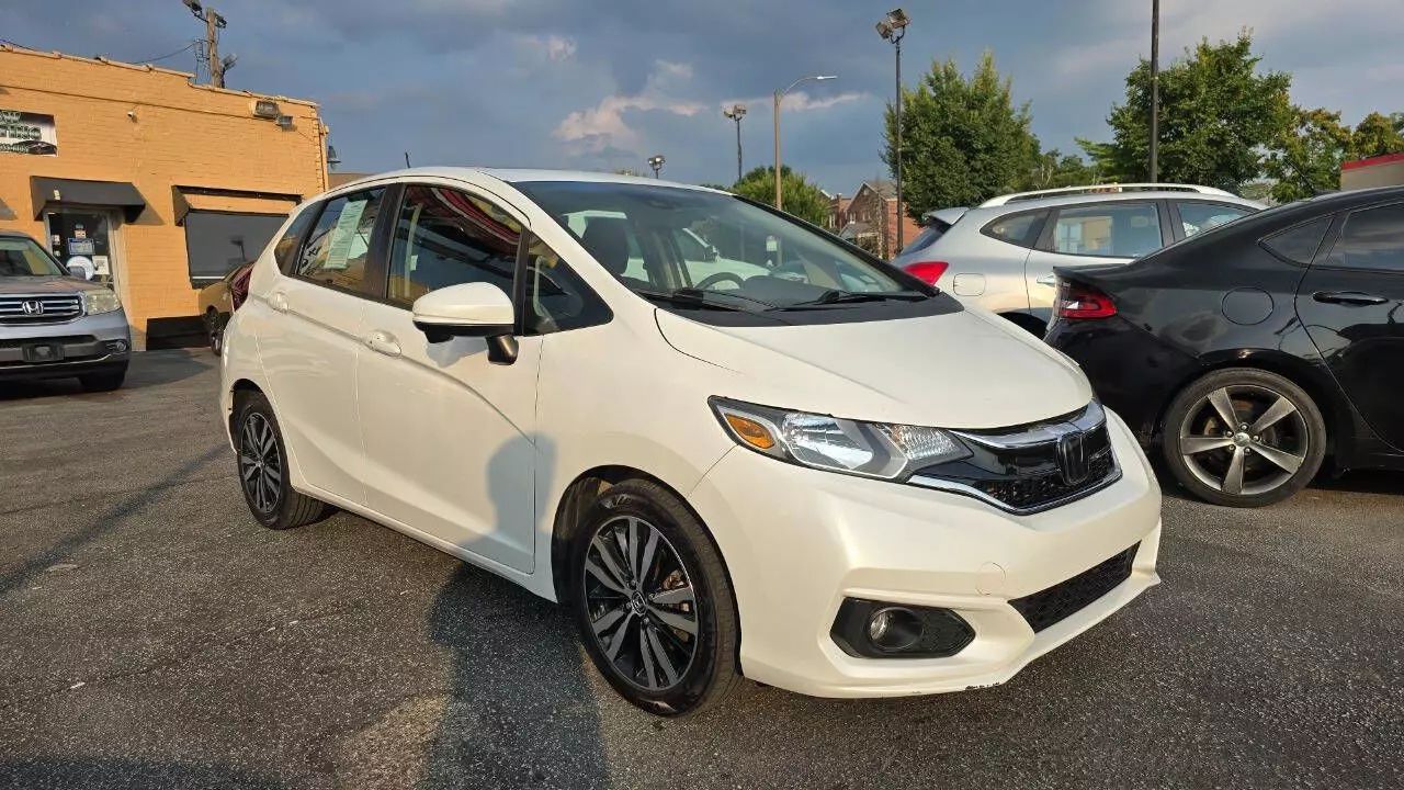Used 2019 Honda Fit EX with VIN 3HGGK5H82KM735516 for sale in Saint Louis, MO