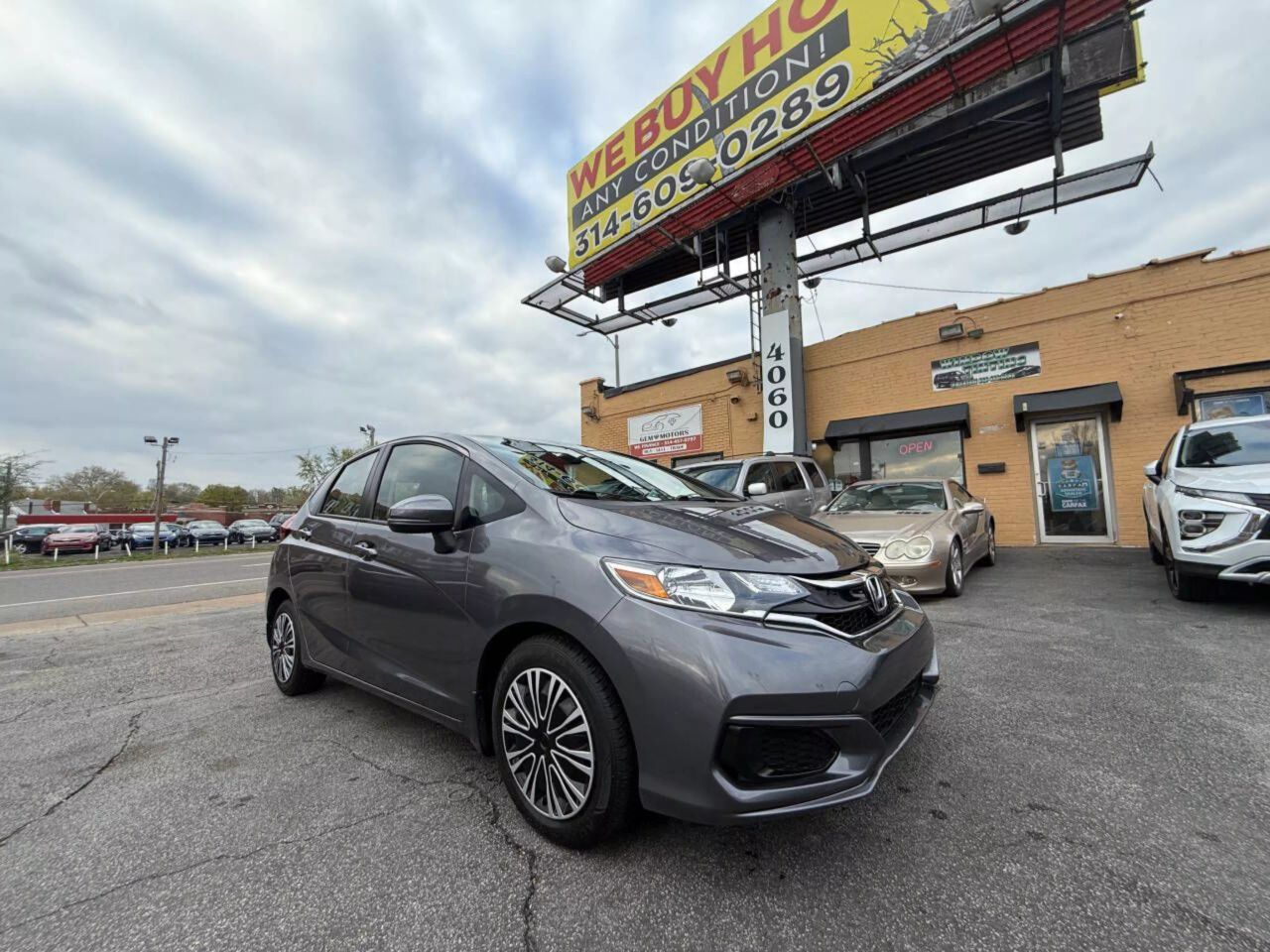 Used 2019 Honda Fit LX with VIN 3HGGK5H41KM753261 for sale in Saint Louis, MO