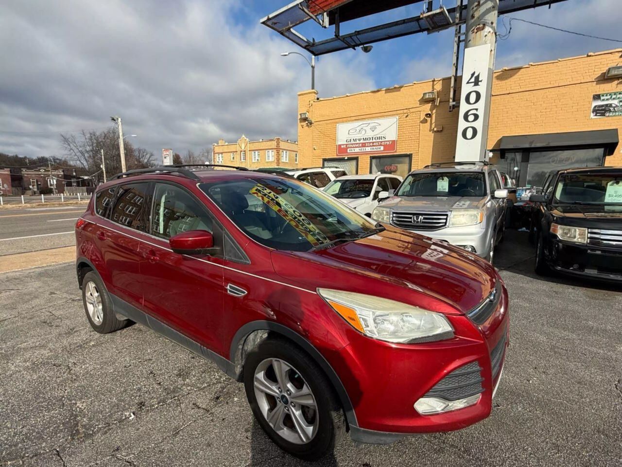 Used 2013 Ford Escape SE with VIN 1FMCU0GX1DUC33643 for sale in Saint Louis, MO