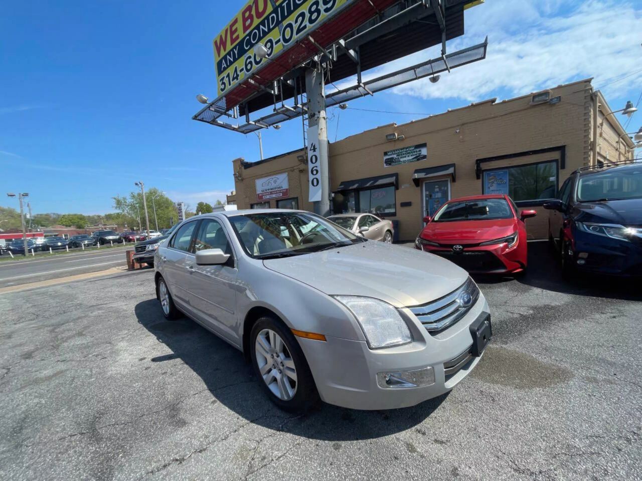 Used 2009 Ford Fusion SEL with VIN 3FAHP08119R182807 for sale in Saint Louis, MO