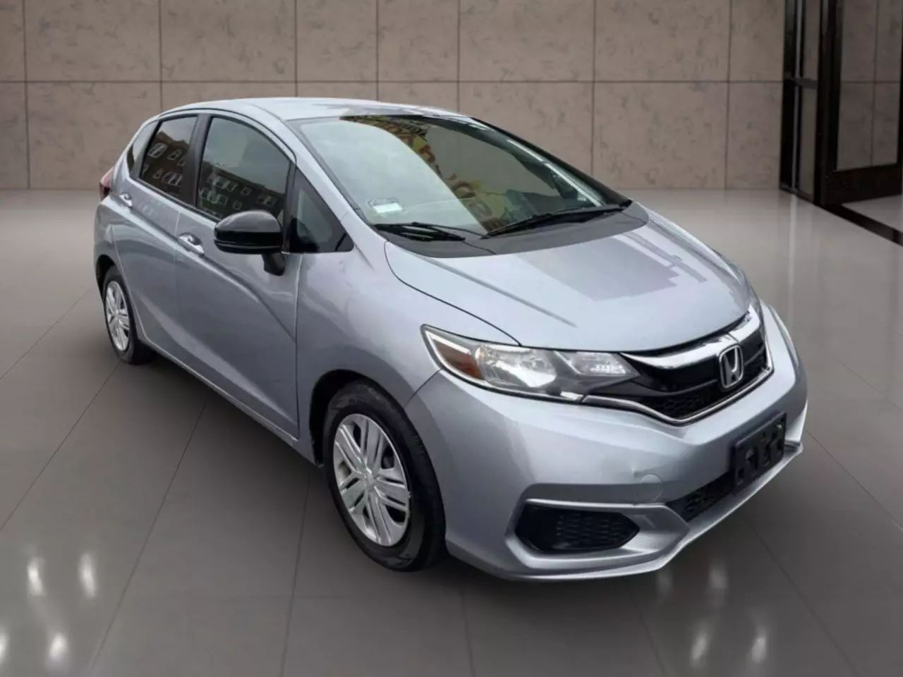 Used 2019 Honda Fit LX with VIN 3HGGK5H48KM704901 for sale in Saint Louis, MO