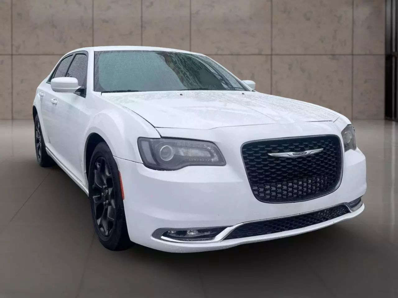 Used 2017 Chrysler 300 S with VIN 2C3CCAGGXHH512809 for sale in Saint Louis, MO