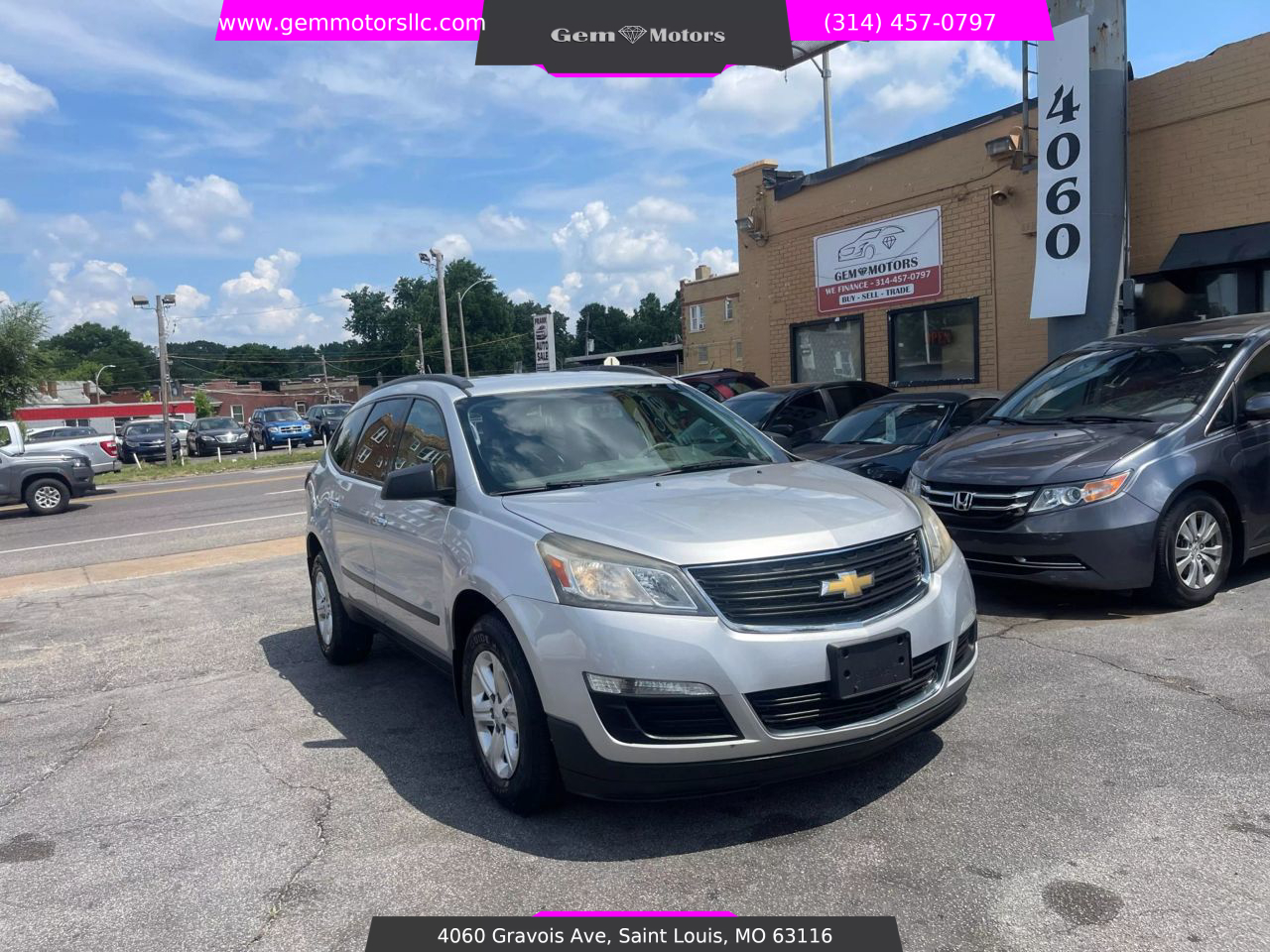 Used 2016 Chevrolet Traverse LS with VIN 1GNKRFED7GJ300448 for sale in Saint Louis, MO