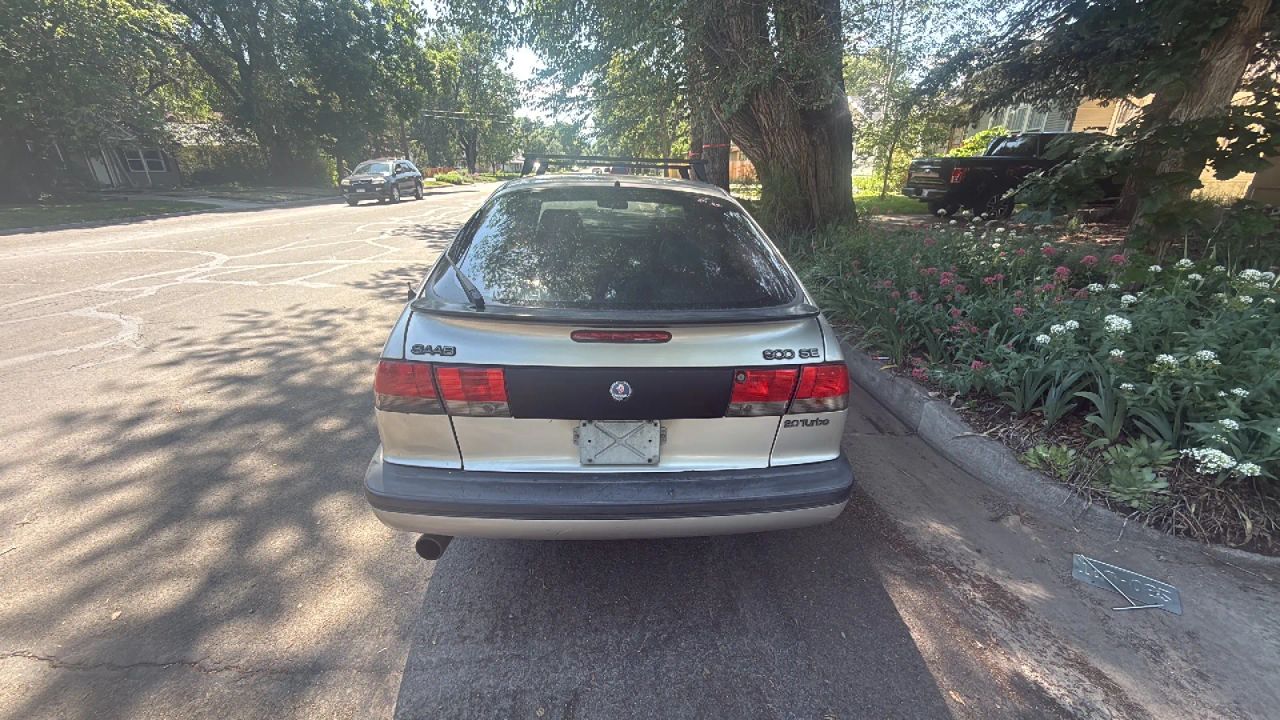 Image 4 of 1997 SAAB 900 SE COUPE 2D