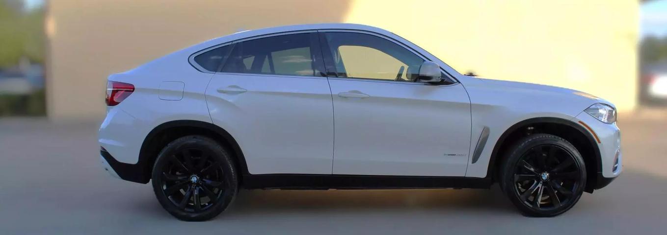 2018 BMW X6 sDrive35i photo 3