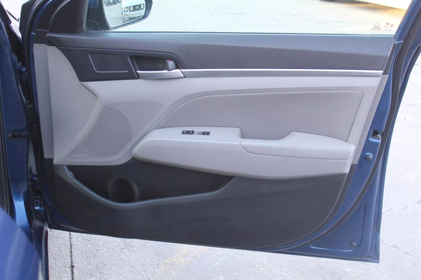 2020 Hyundai Elantra Sel Sedan 4d - Image 13